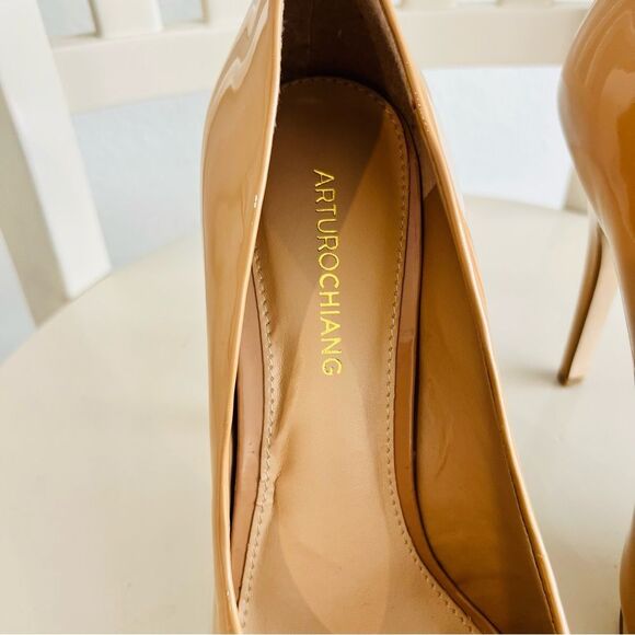 New Arturo Chiang Women's Orina Pumps in Nude Patent Leather Size 10 M - Picture 4 of 11